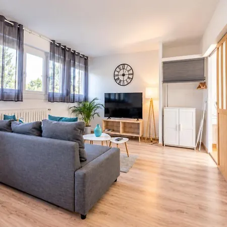 Apartment Le Confort Des Sorbiers - 4 Pers - Aux Portes De Metz